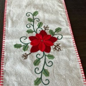 St Nicholas Square Christmas poinsettia table runner cotton linen rayon